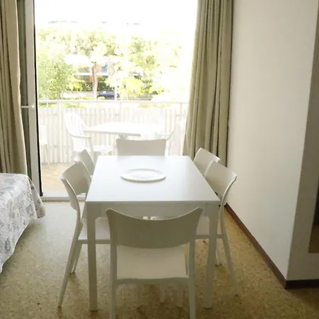 Silente L Apartment *